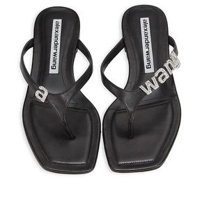 BRAND NEW, DIDNT FIT.